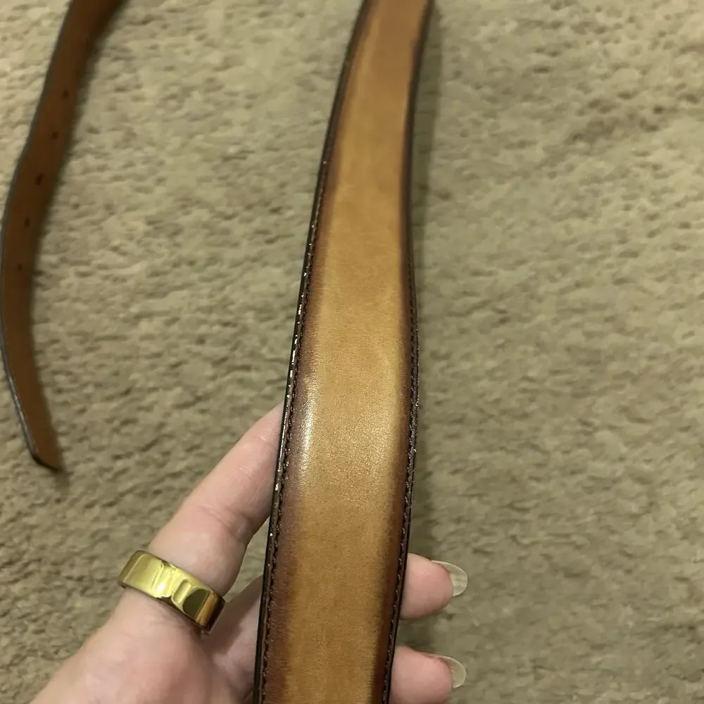 Magnanni carbon leather